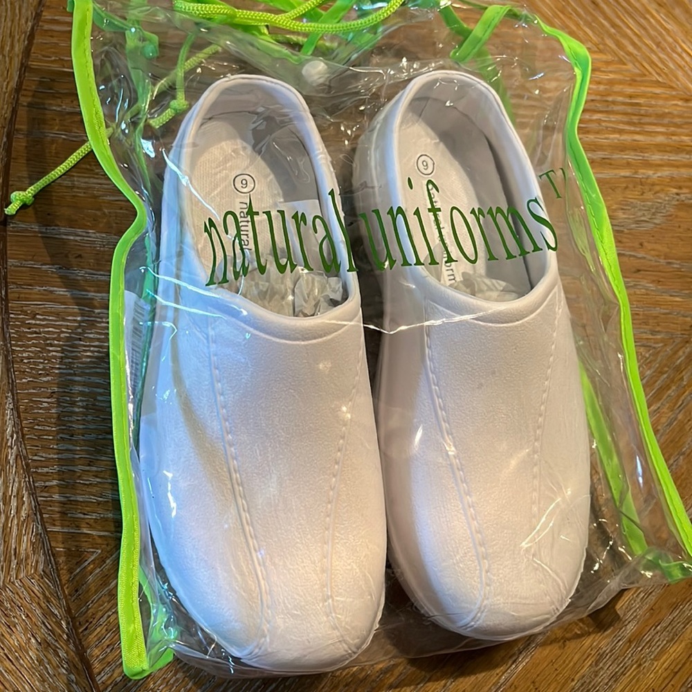 Natural uniform clogs